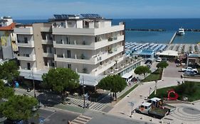 Miomar Beach Hotel